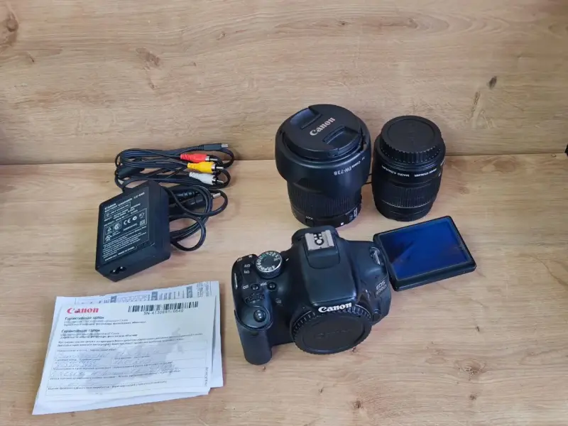 Зеркальный фотоаппарат Canon EOS 600D (а.60-020098)