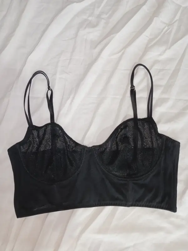 Бюстгальтер