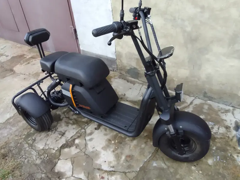Электроскутер Smart Balance Mini Trike Sport