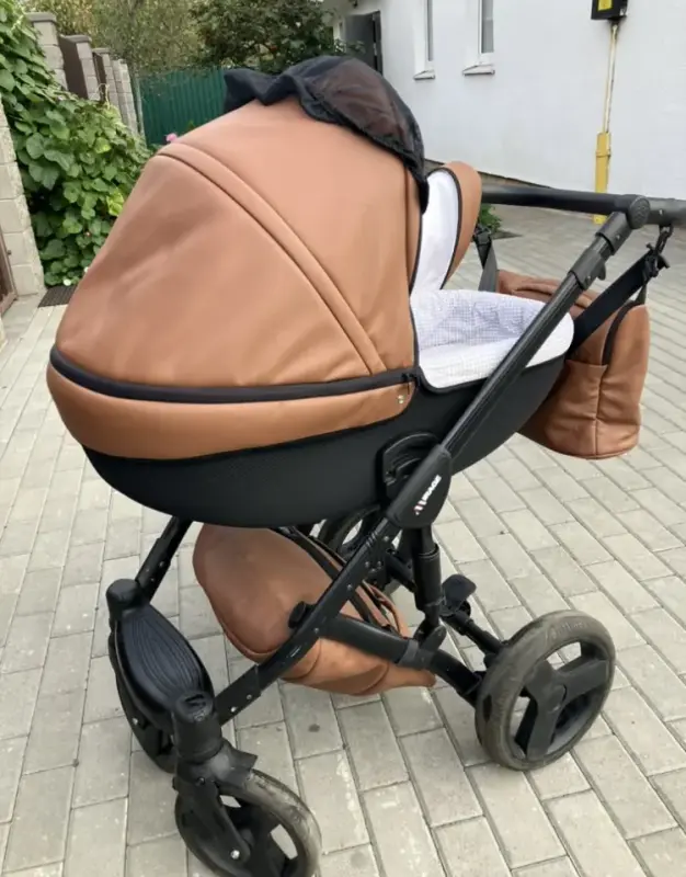 Детская коляска