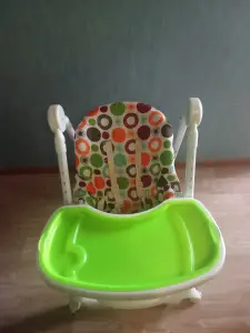 Детский стульчик
