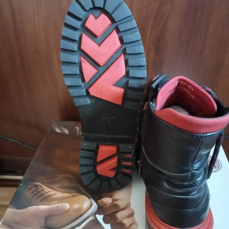 Ботинки деми-зима р-р 37-38