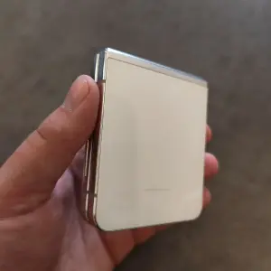 Samsung Galaxy Z Flip 5