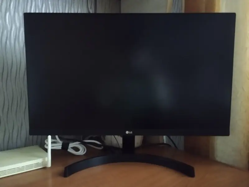 Монитор LG 24MK600M-B срочно