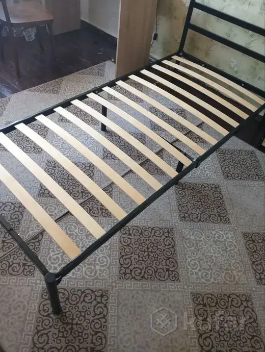 Кровать
