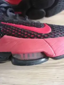 Кроссовки баскетбольные Nike LeBron Witness 4