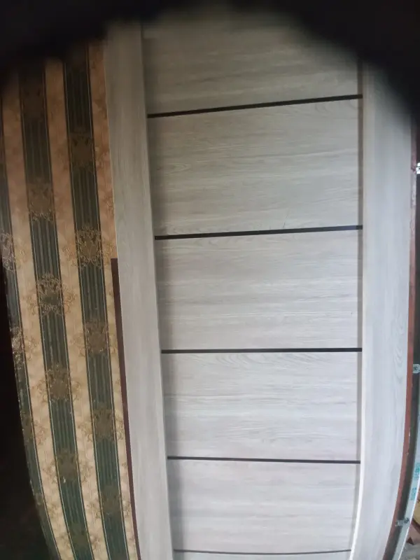 межкомнатные двери 4 шт.