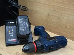 дрель-шуруповерт AEG BEST 9.6 X (а.83-016647)