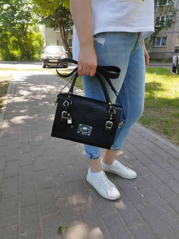 сумка .кожа. гарантия.