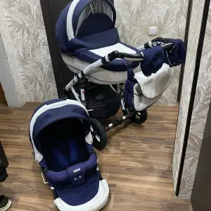 Детская коляска