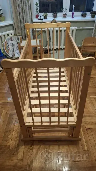 Детская кроватка из массива березы