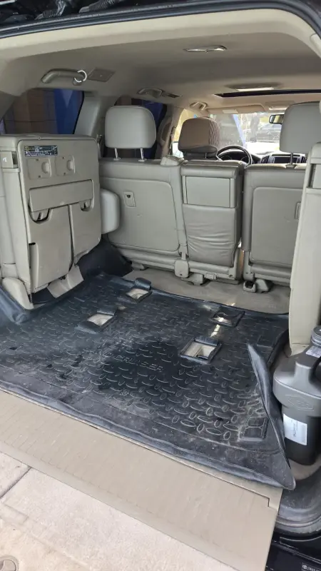 TOYOTA LAND CRUISER 200