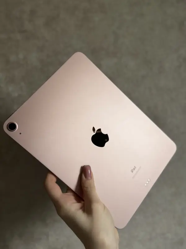 Планшет Apple iPad Air 2020 (4 поколение) и стилус Pencil (2)