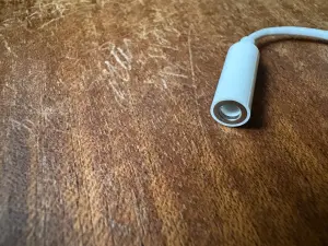 Адаптер Переходник Apple 3.5 мм - Lightning Оригинал