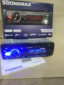 USB-магнитола Soundmax SM-CCR3181FB