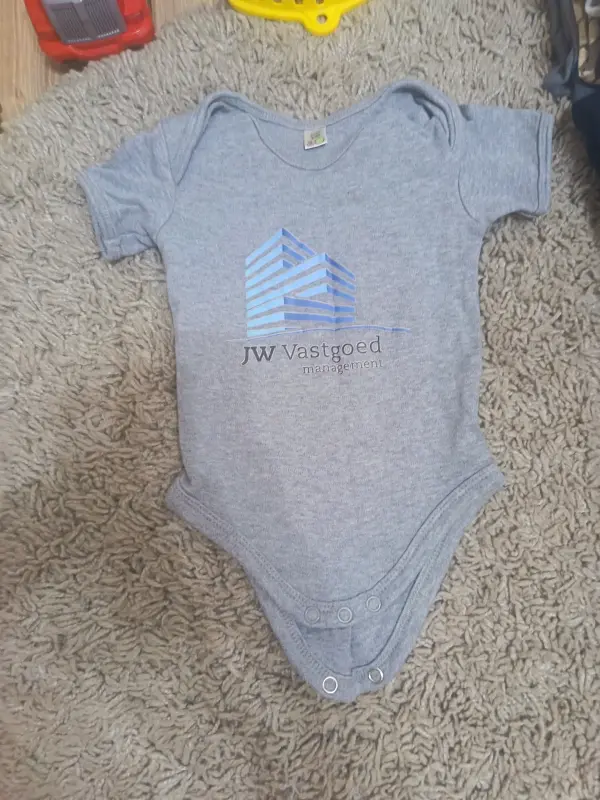 Одежда до года