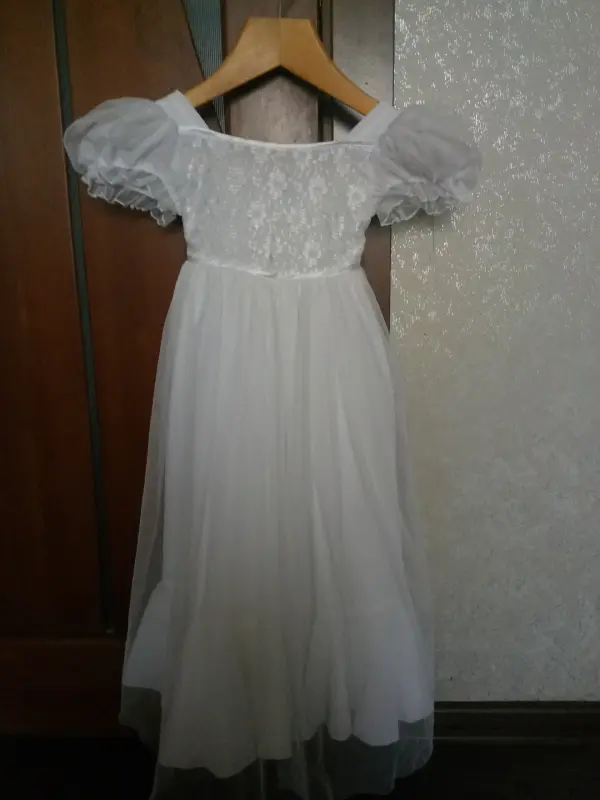Платья для девочек