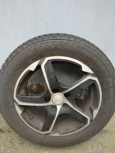 Шины Nokian Tyres WR Snowproof 185/60R15 88T + Литые диски