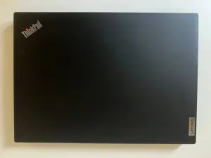 Lenovo ThinkPad T14s gen4 Ryzen 7 7840U/32 Gb/1 TB