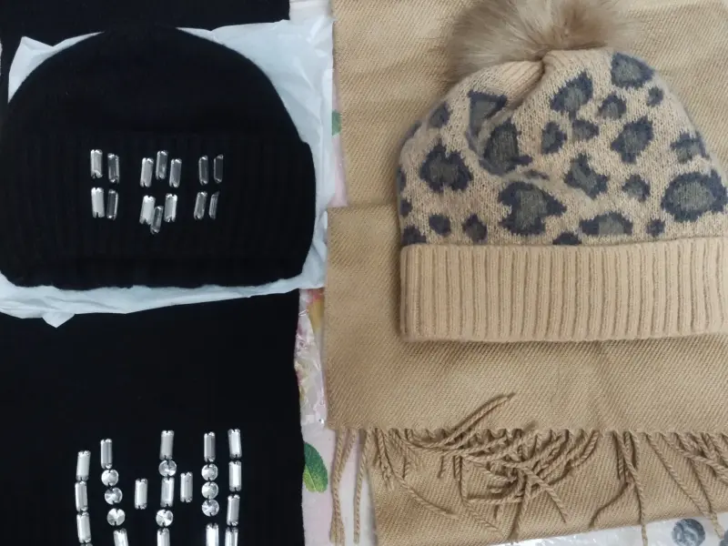 Комплект: шапка+шарф р-р 56-58+Подарок