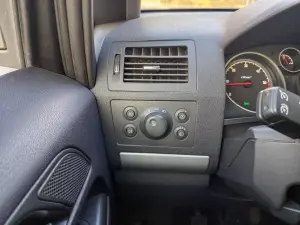 Автомобиль