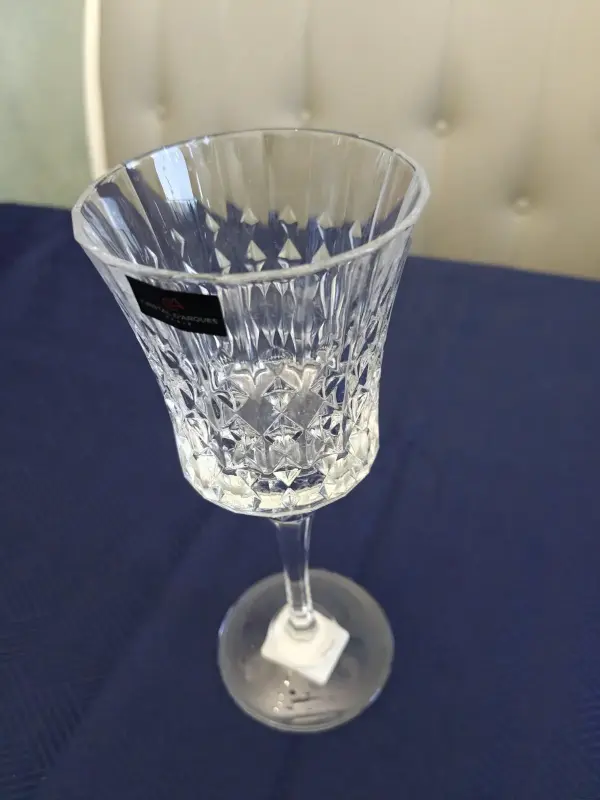 Набор новых французских бокалов