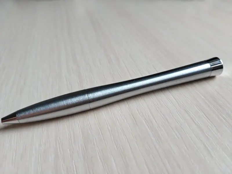 Шариковая ручка Parker + стержень