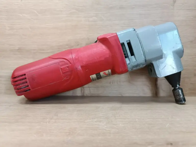 Вырубные ножницы MILWAUKEE N 2 Q (а.89-011142)