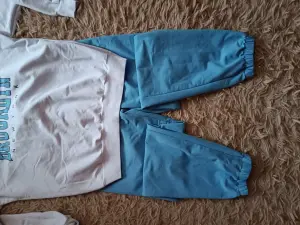 Спортивный костюм