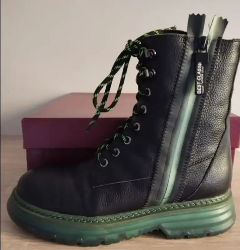 Ботинки зимние. НОВЫЕ. Нат.кожа.