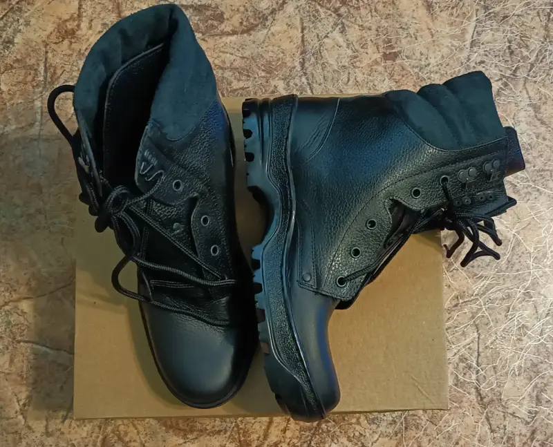 Берцы летние, р-р 42