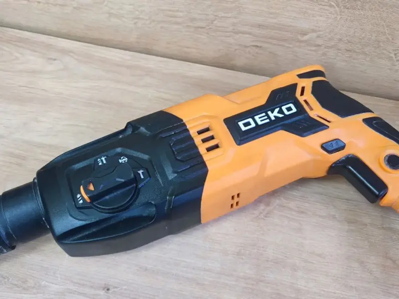 Перфоратор Deko DKH850W (а.60-020284)