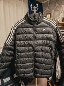 Куртка Адидас оригинал