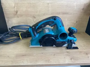 Рубанок Makita KP0810C (а.60-020190)