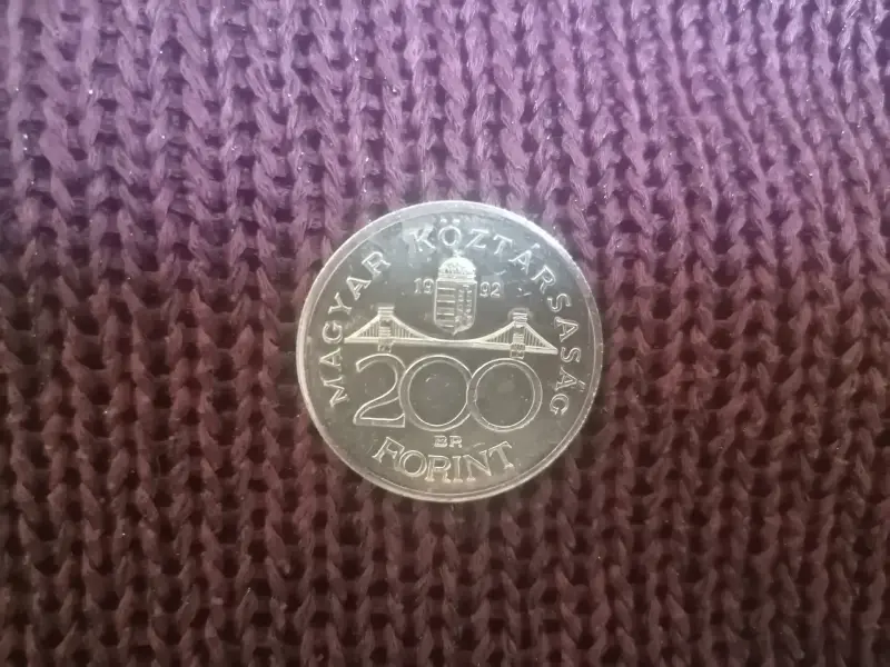 серебряная монета Венгрии 1992 г 200 форинтов