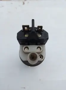 Бензонасос