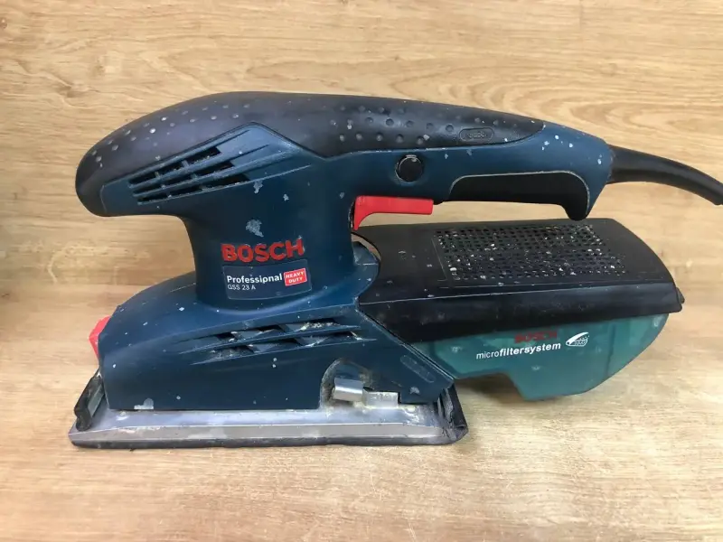 Виброшлифмашина Bosch GSS 23 A Professional (а.37-047712)