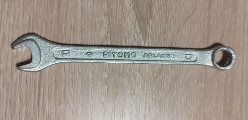 Ключ гаечный накидной