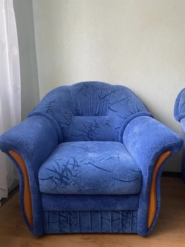 Диван и кресло