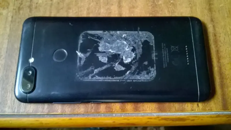 Телефон Xiaomi Redmi 6 3GB/32GB m1804c3dg