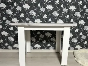 Кухонный стол