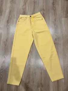 Итальянские винтажные джинсы новые