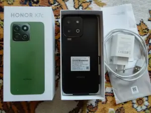 HONOR X7