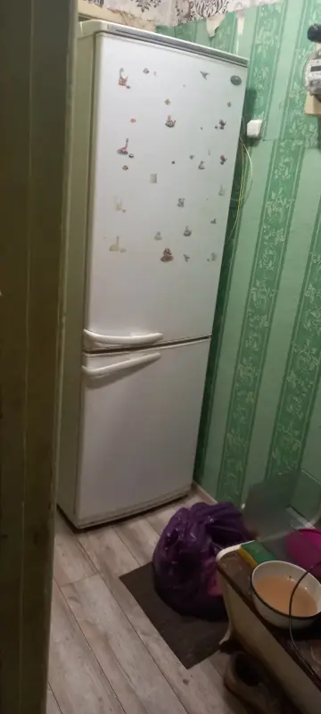 Продам холодильник
