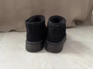 Угги зимние женские короткие