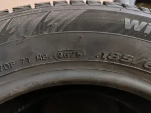 Зимняя резина Hankook Winter iCept iZ2 185/65 R15 новая