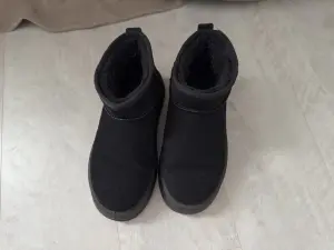 Угги зимние женские короткие