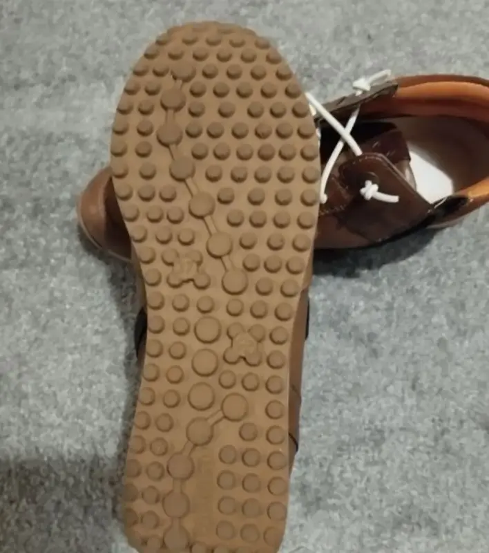 р.37 новые ботинки натуральная кожа, унисекс.