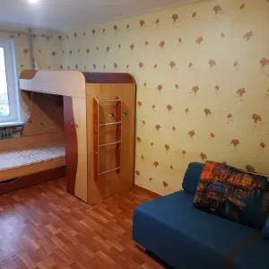 Сдам 2 комнатную квартиру
