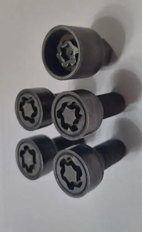 Секретные болты с ключом для VW, AUDI, SEAT, SKODA